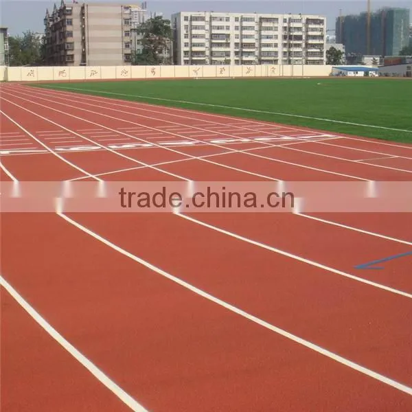 Seamless rubber running track for school