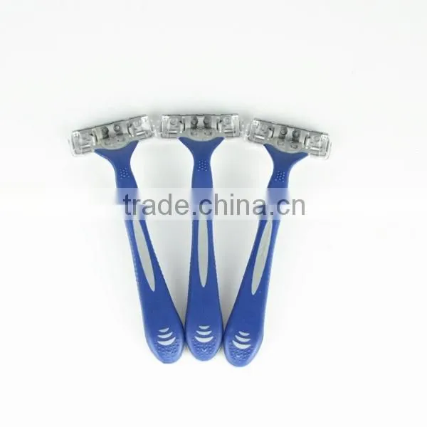 Classic triple blades razor