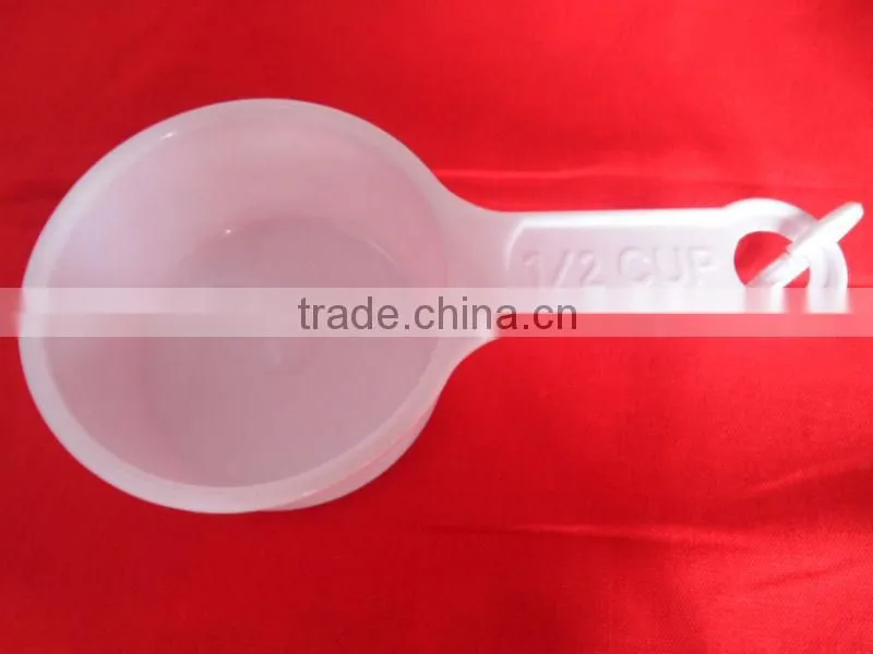 Plastic neasuring spoon set