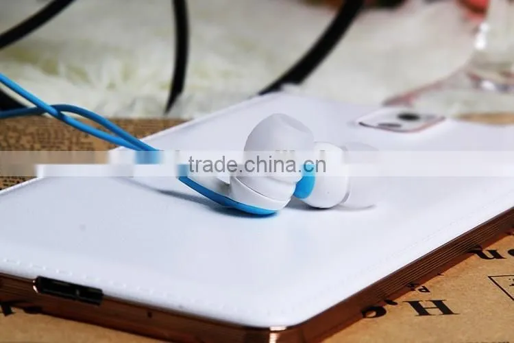 Wholesale universal headset wired in-ear headset cheap sell