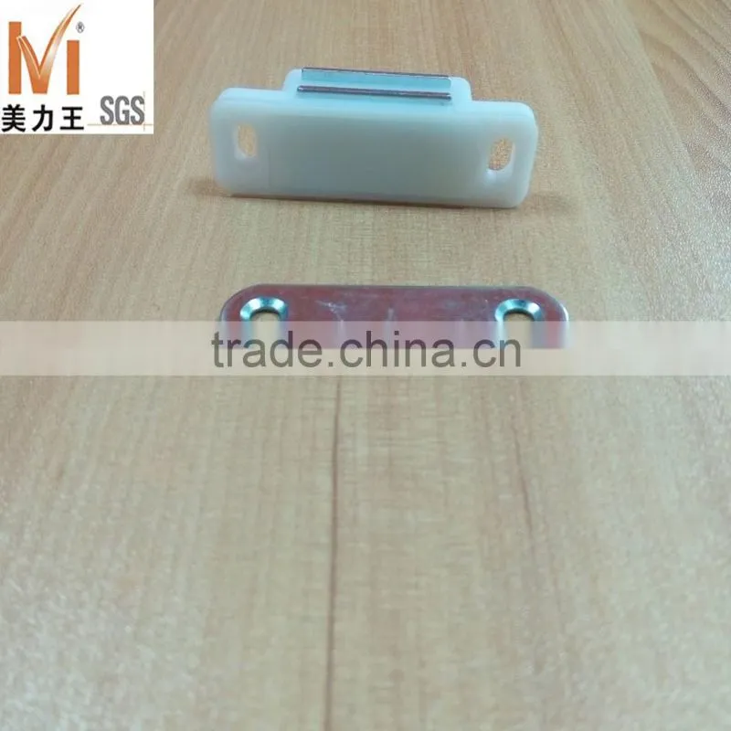 hot-selling brown or white magnetic cabinet door catch