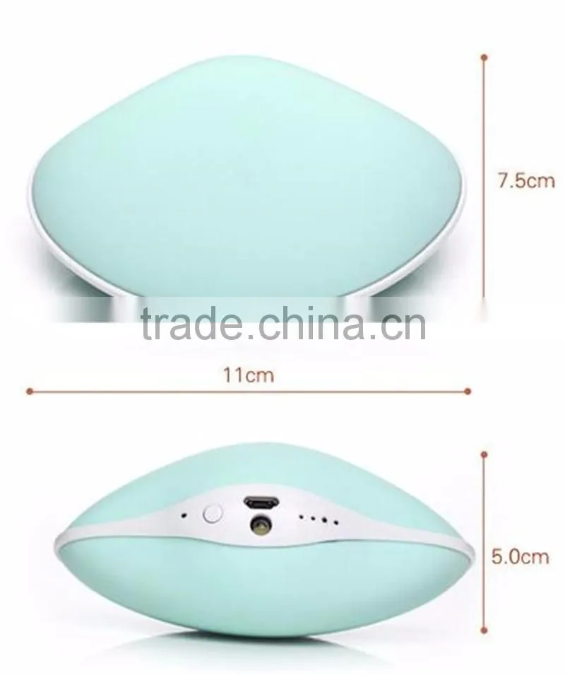 Shell charge hand warmer Portable mini hand warmer Electric heating treasure with mobile power supply and electric torch