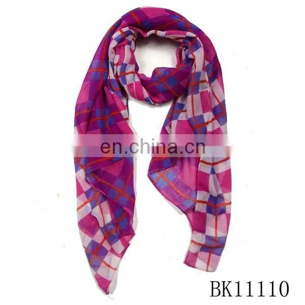 NEW ARRIVAL PRINTED LADY BANDANA WITH TASSELS SQUARE SCARF
