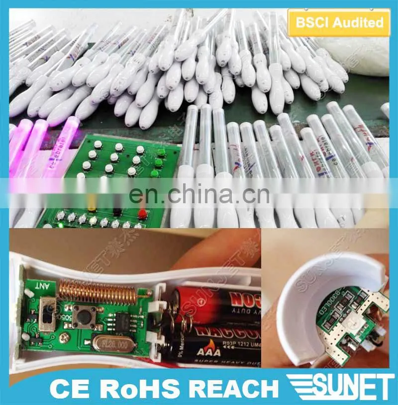 Custom logo printing cheering red heart shaped LED party glow sticks