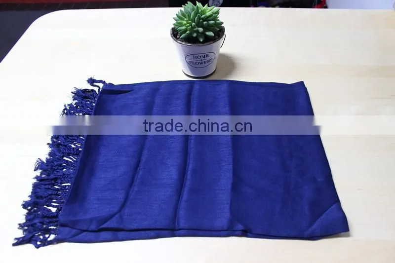 Fashionable satin printed pure color heated scarf brand pashmina scarf acrylic reverse knit scarf