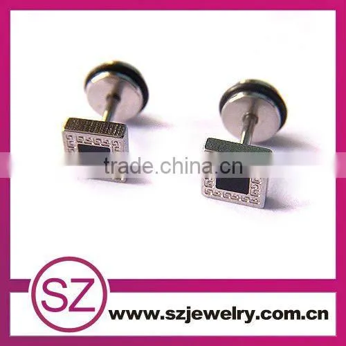 D95 stainless steel stud magnetic earrings