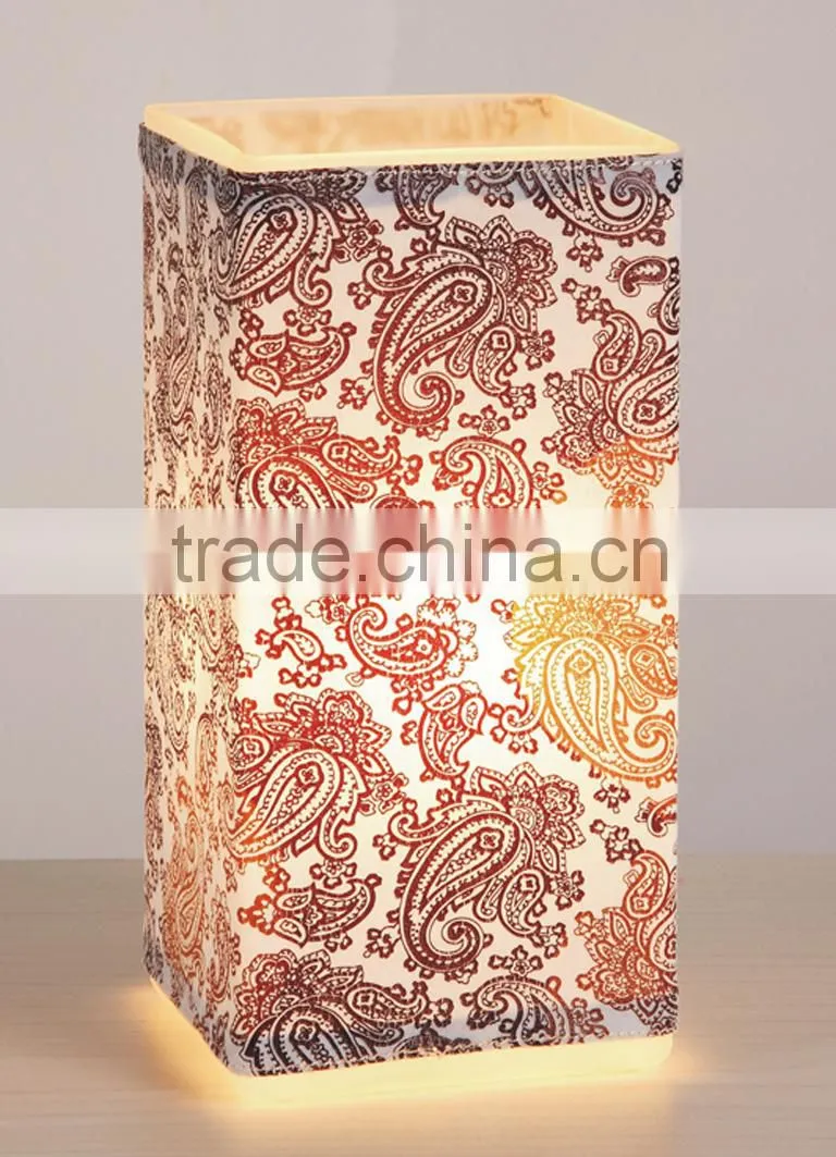 Energy Saving E14 Light Source and CE Certificate Standard table lamp with fabric shade