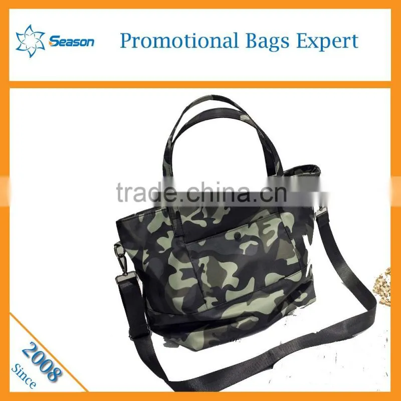 Wholesale fashionable camouflage waterproof women messenger bag