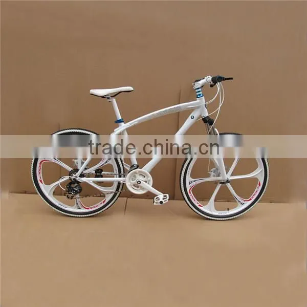 26 aluminum alloy frame mountain bike bicycle , 21 speed mountain bike