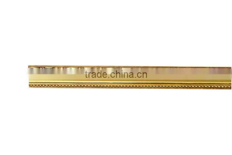 wooden frame moulding