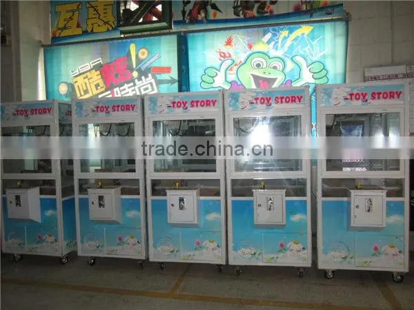 DF-G 001 / Big toy story - Amusement Arcade toy claw crane game machine