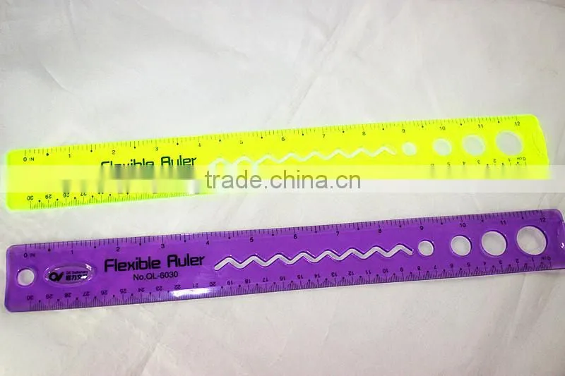 2015 Hot Factory OEM High Quality PVC Ruler latest stationery items