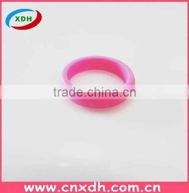 Alibaba express new product silicone wedding ring for women