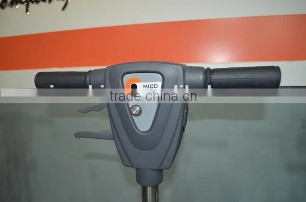 Clean the ground surface crystallizing machine