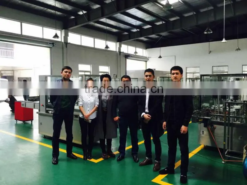 pharmaceutical automatic spray machine