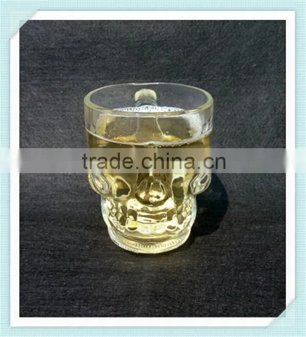 2016 new design shull shape glass cup beer glass cup with skull shape