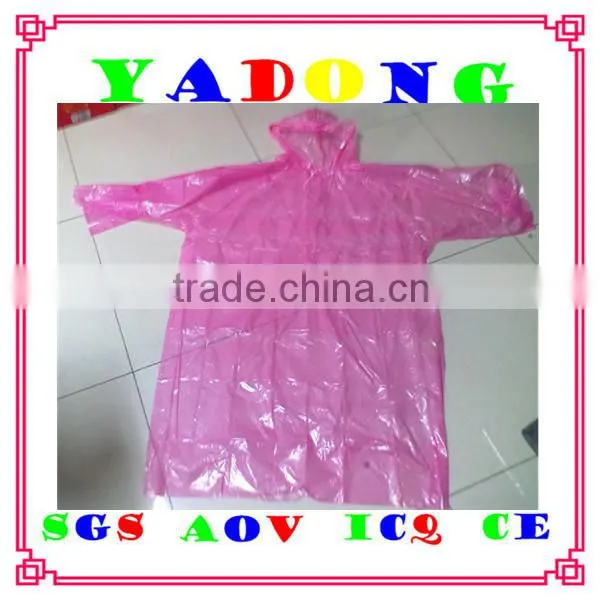 green PE raincoat/disposable emergency raincoat
