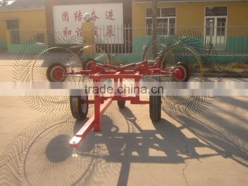 Hydraulic traction hay rake with 4 discs CE approved
