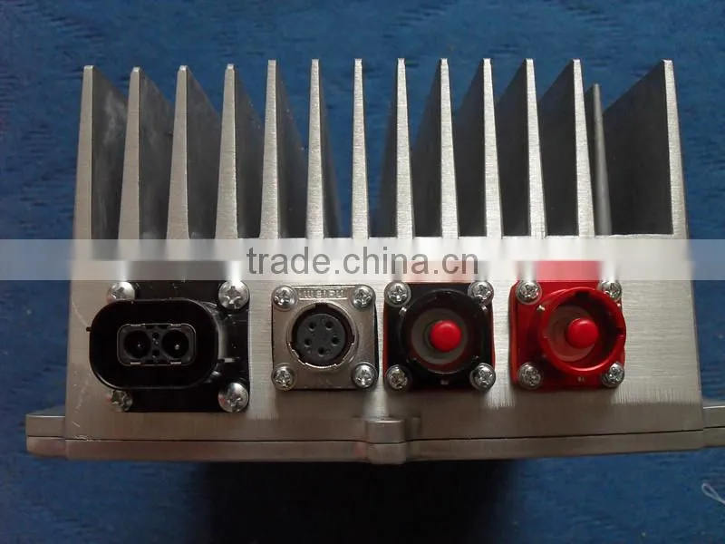 3kW 300v~750V to 27.5v,110a DC-DC converter with CAN 2.0