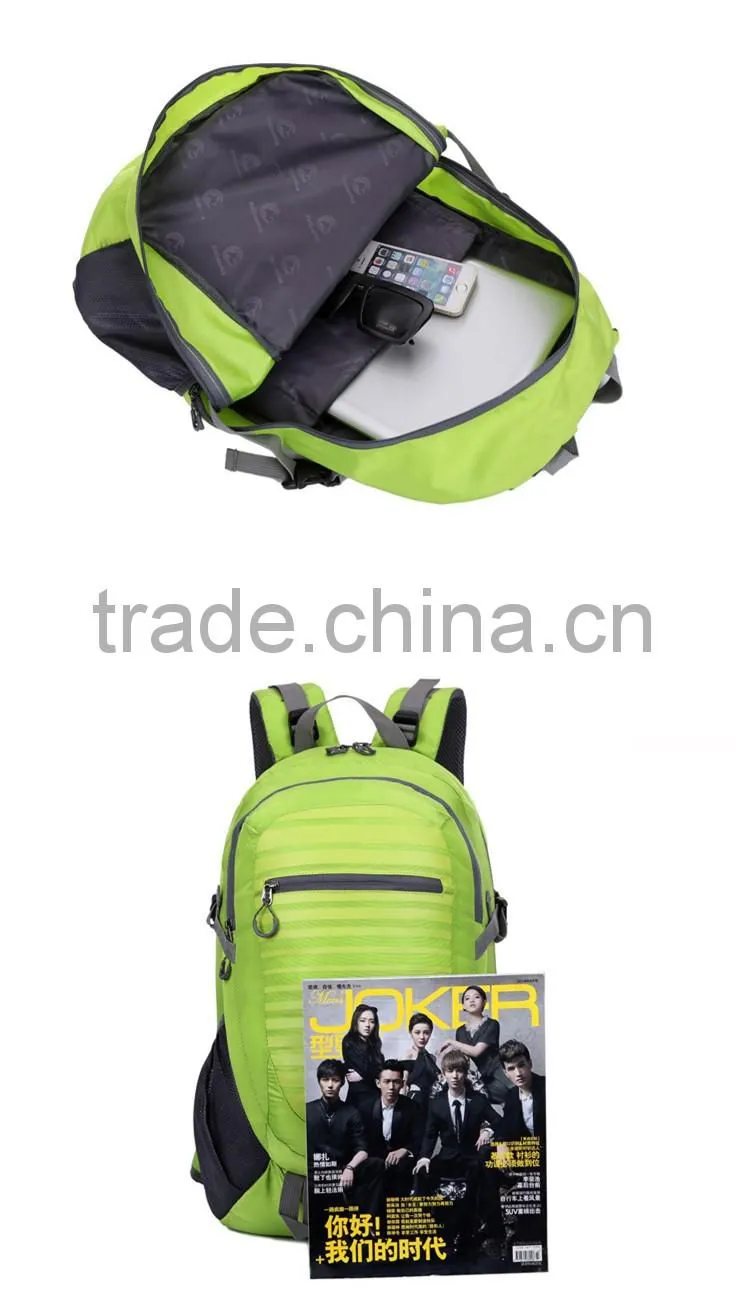 nice design fashion stripe sports travelling backpack