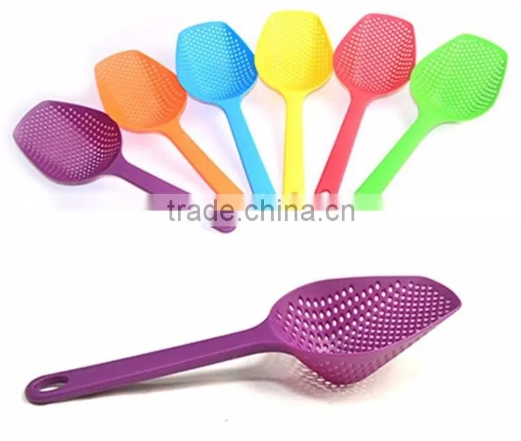 Plastic colander set