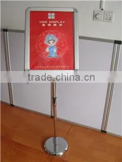 Aluminum poster stand