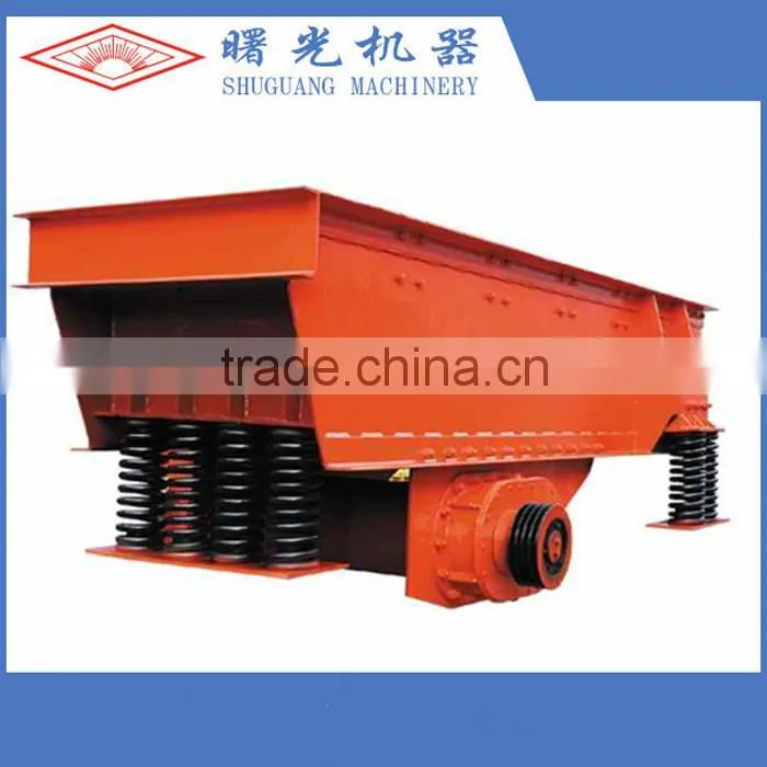 2016 hot selling low price vibrating screen for silica sand