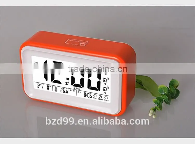 New Design Promotion Item Smart Voice Telling Multi-functional USB Digital LCD Display Alarm Clock