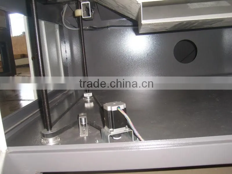 China Shandong Jinan beveling cutting engraving red light auto focus rotary axis cnc laser engraver