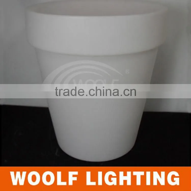 Waterproof IP68 LED Glowing Flower Plastic Planter