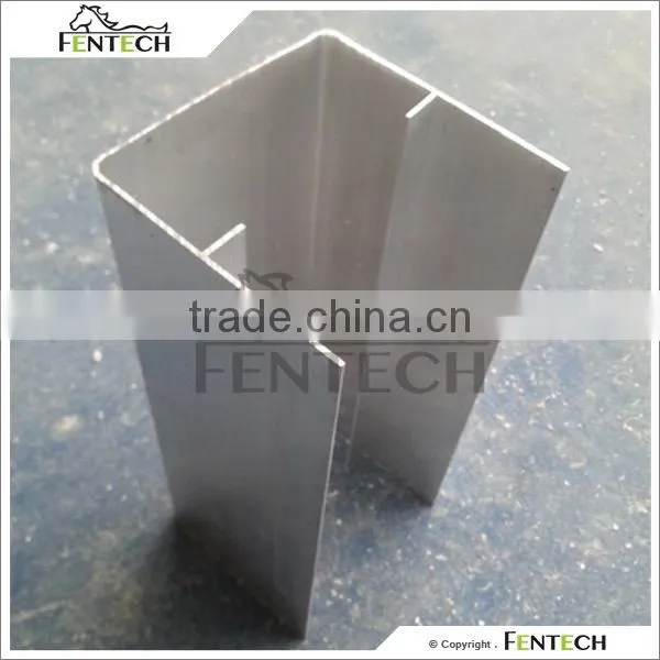 Cheap High Quality Fence Post Anchor for PVC Fence Manufactuer