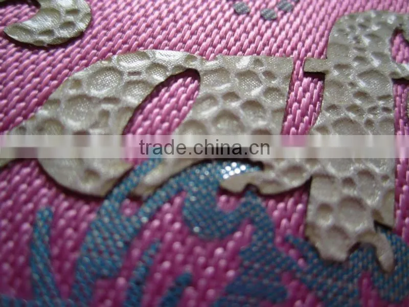 Transfer motif, muti color and shape sequins