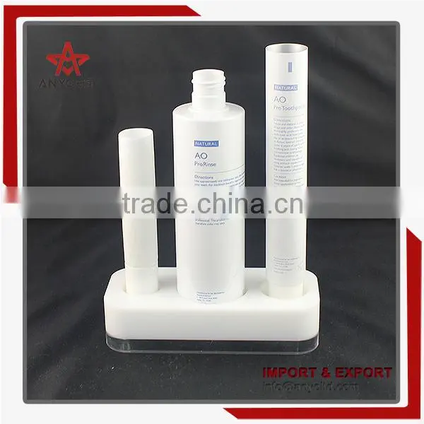 Favorable price new design high quality acrylic cosmetic display stand