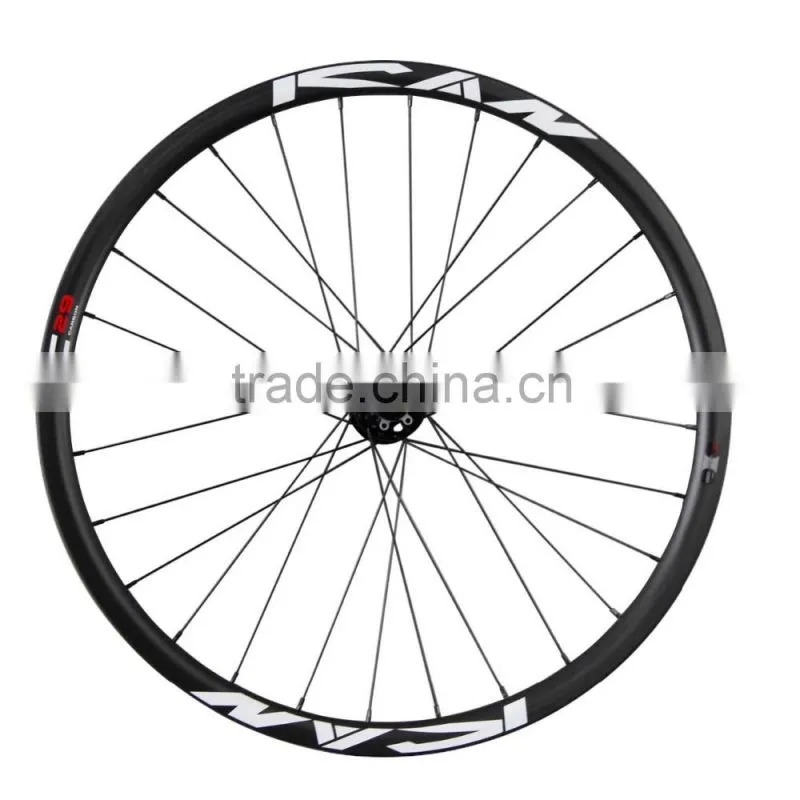 2016 light weight and strong thru axle 29er-25c clincher carbon mountain bike wheels 29er