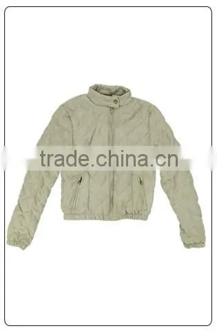 Fashion White Lady Coat Women Winter Jacket with Zip Closure