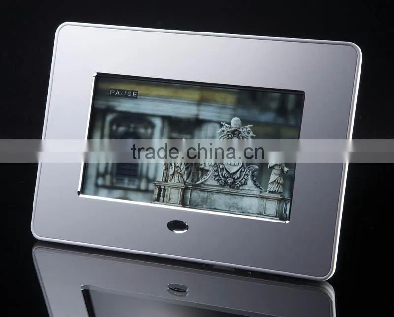 solar 40 inch digital photo frame with headphone