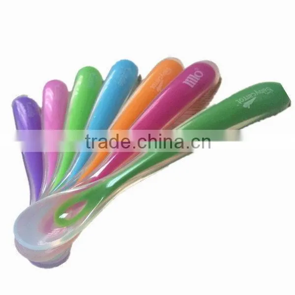 Best quality best sell quality silicone baby spoon manufacture