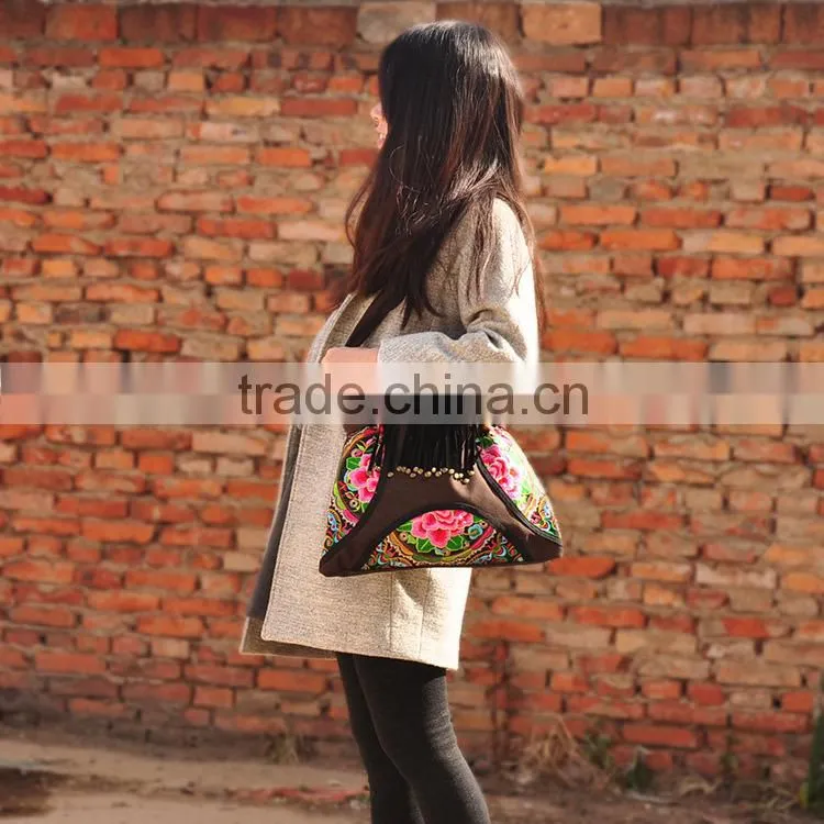Cheap fashion shoulder bag for girls embroidery shoulder bag/messenger bags women