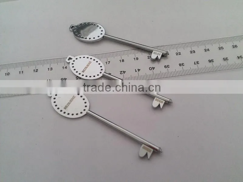 Promotional Gifts Your Own Logo Zinc Alloy Metal Key Chain with crystal