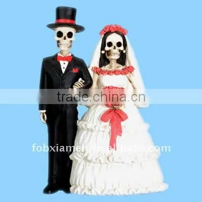 resin gothic wedding couple statue figurine