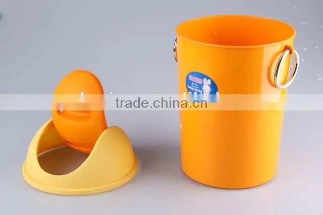 Rubbish Bin Household Garbage Can With Ears/Plastic Trash Can