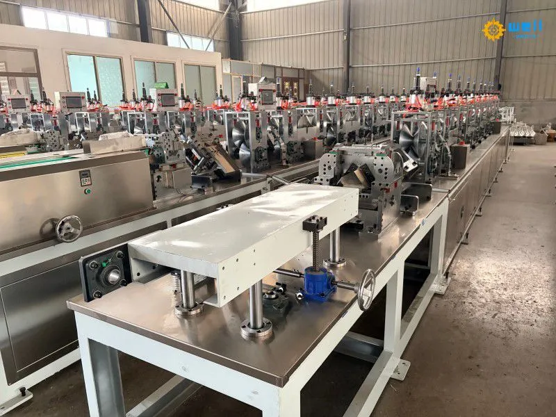 Paper edge protector machine (3)