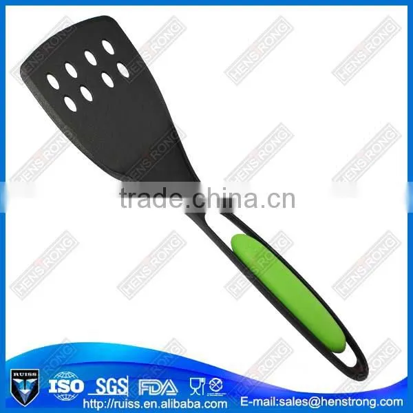 2016 Cheap Price Good Quality Kitchen Utensils Fish Slotted Turner