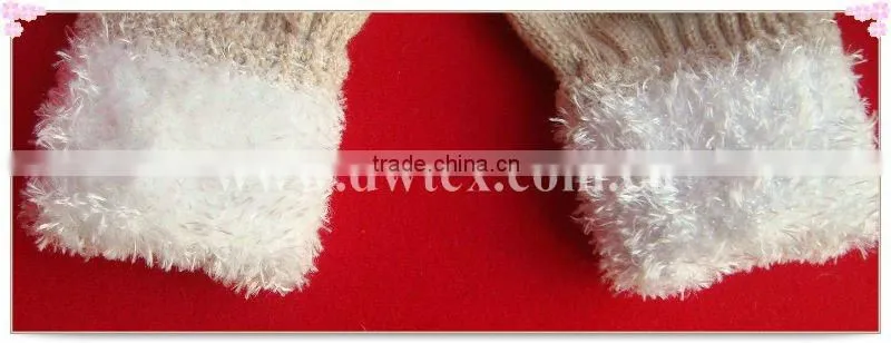 Animal mittens knitted for children