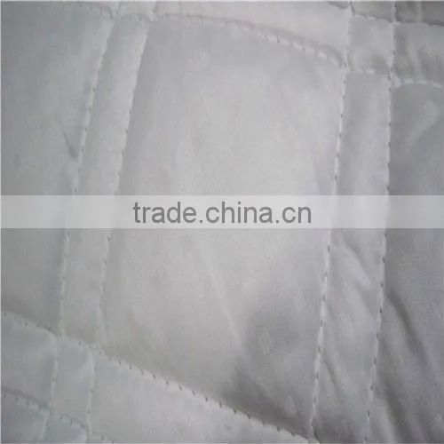 high quality and hot selling polyester mattress