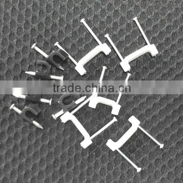Double nail cable clip