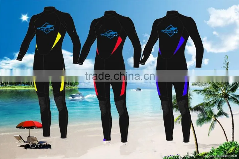 Neoprene Swimming wetsuit keep warm under water