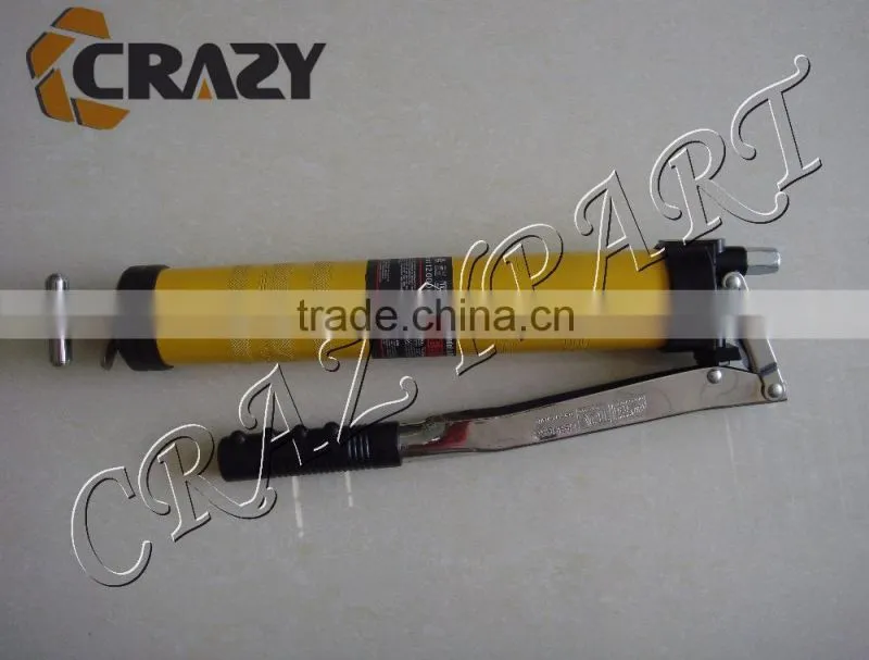 Liebherr L900 grease gun