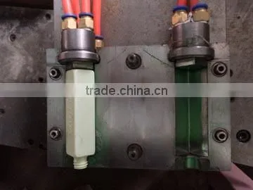 Cosmetic bottles blowing machine
