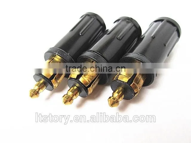 Black color car Merit 12V Rated Voltage 0-35V DC Max Current 16A Power Plug power socket